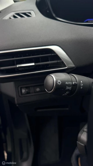 Peugeot 5008 2022 - 7PL Aut.|LED|Navi|Camera|PDC| Garantie imagen 14