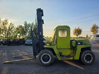 Clark DCY 225 1981 afbeelding 1 miniatuur