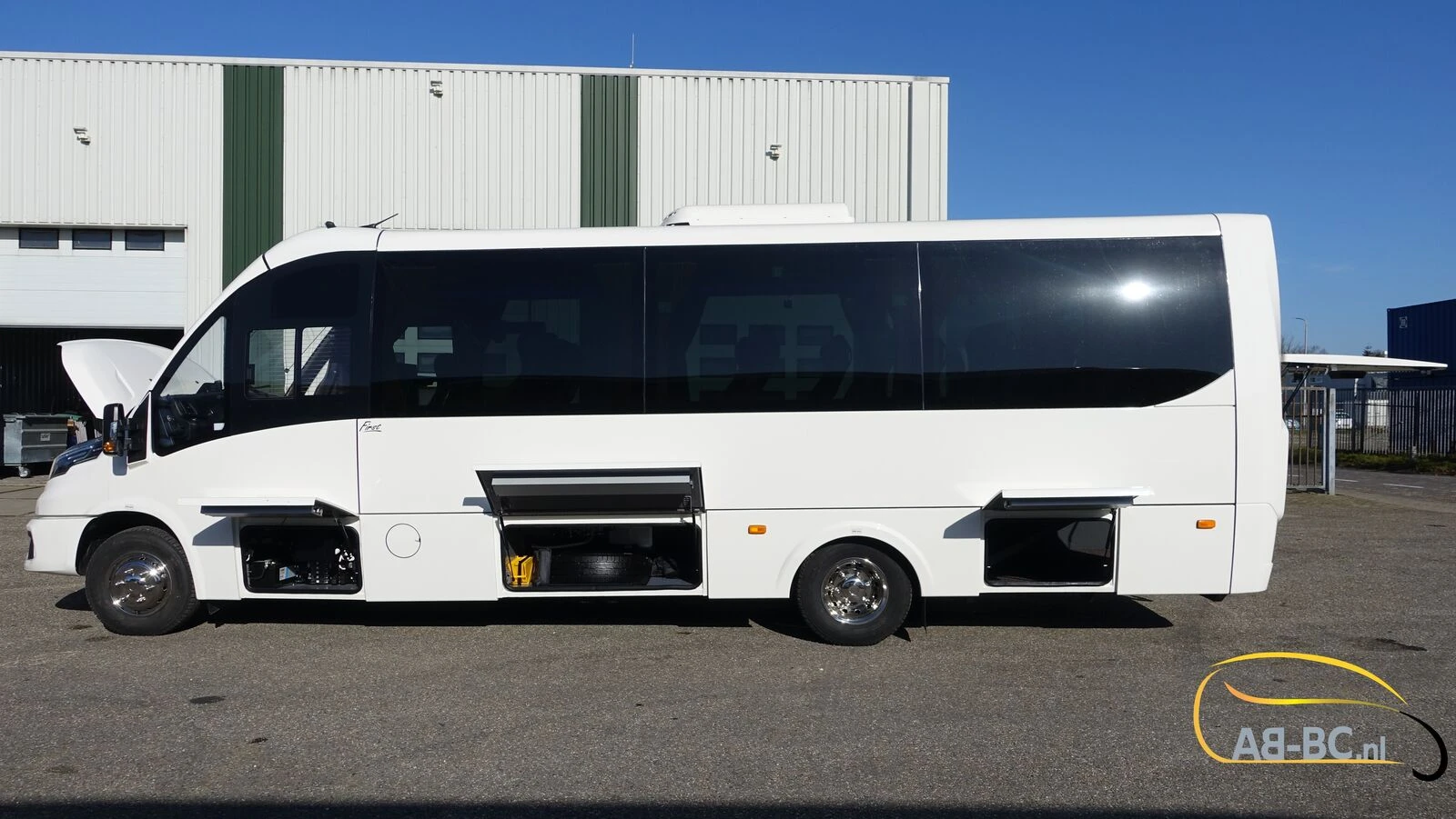 Iveco Rosero First Busworld Edition 31 Seats EURO 6 2026 afbeelding 19
