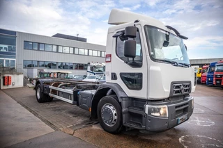 Renault N/A 2015 - PREMIUM D WIDE 320 DXI obrazek 2