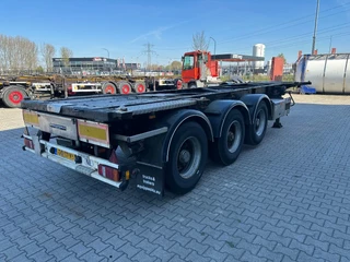 Van Hool N/A 2000 - 20FT/30FT ADR (EX/II, EX/III, FL, OX, AT) / SAF / drum / liftaxle / NL-Chassis image 4