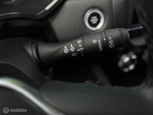 Renault Captur 2022 - 1.6 E-Tech Hybrid 145 Intens imagem 14