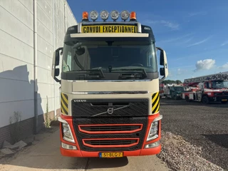 Volvo FH 2015 - 13.540 8X4, 150 TON, INTARDER, 566862 KM image 2
