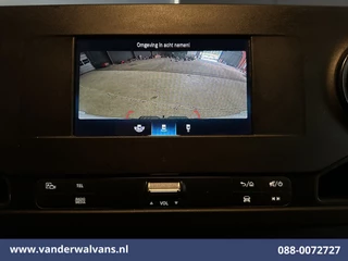 Mercedes-Benz Sprinter 2020 - 314 CDI 143pk L2H1 Euro6 Airco | Camera | Apple Carplay | Trekhaak | Chauffeursstoel image 2