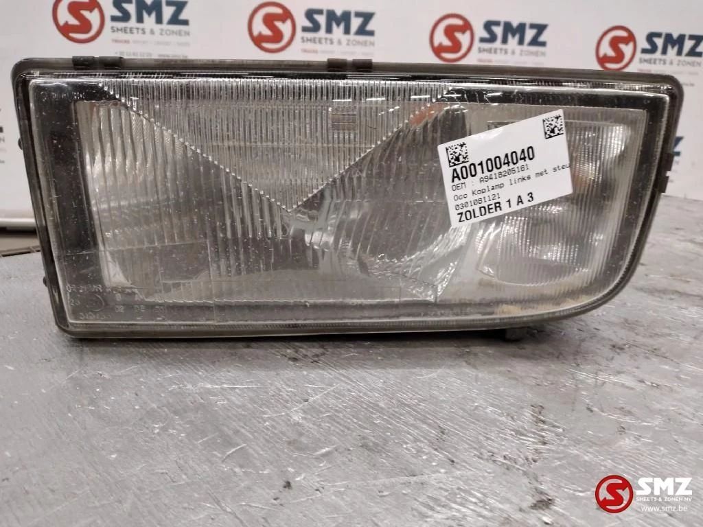 Mercedes-Benz - Occ Koplamp links met steun Mercedes Actros MP1 afbeelding 1