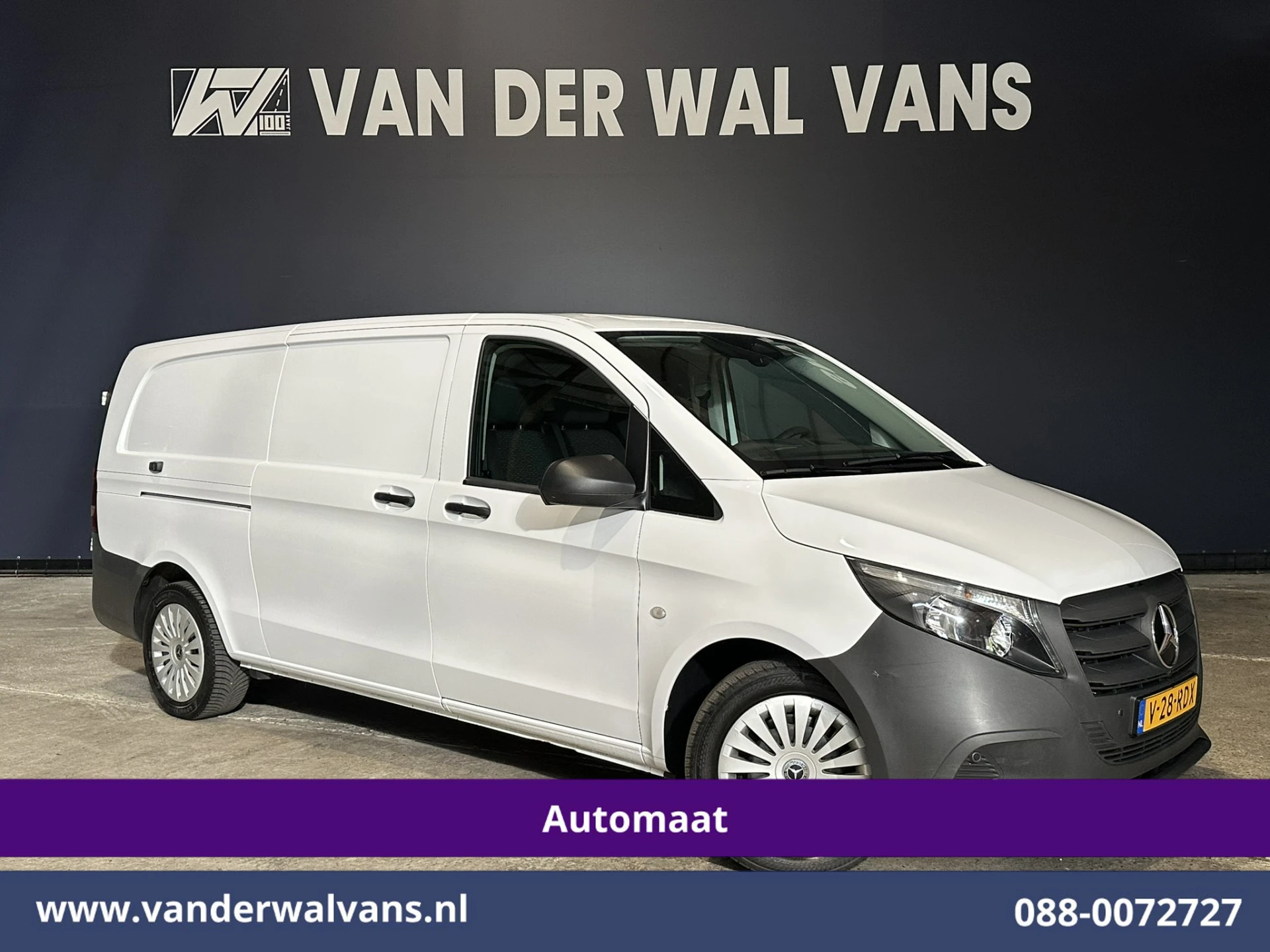 Mercedes-Benz Vito 2024 - 116 CDI 164pk 9G-Tronic Automaat L3H1 2025 Model Euro6 Airco | Camera | XL Navigatie | Adaptieve Cruisecontrol afbeelding 1