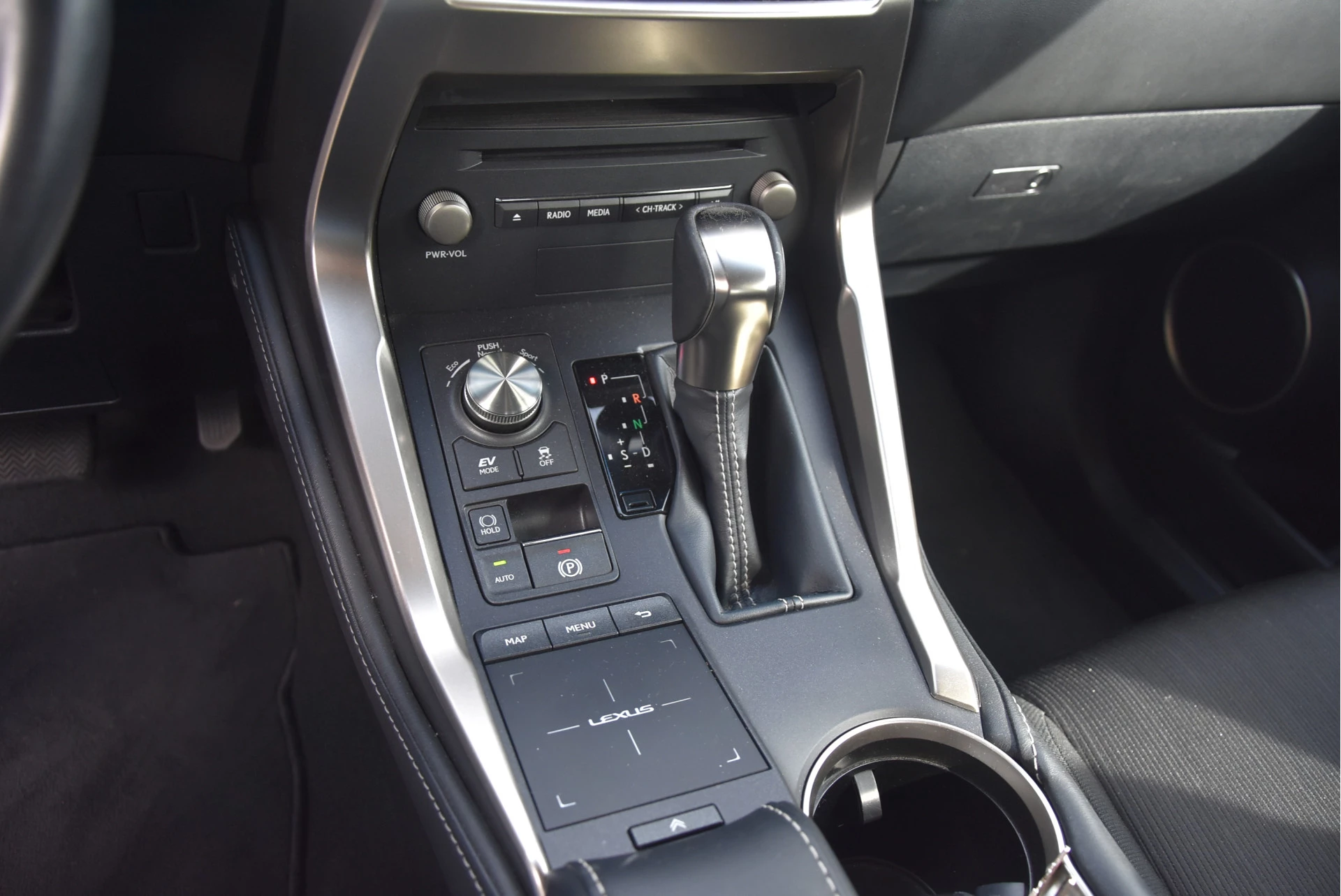 Lexus NX 2018 - 300h AWD | Safety Pack | Trekhaak Bild 12