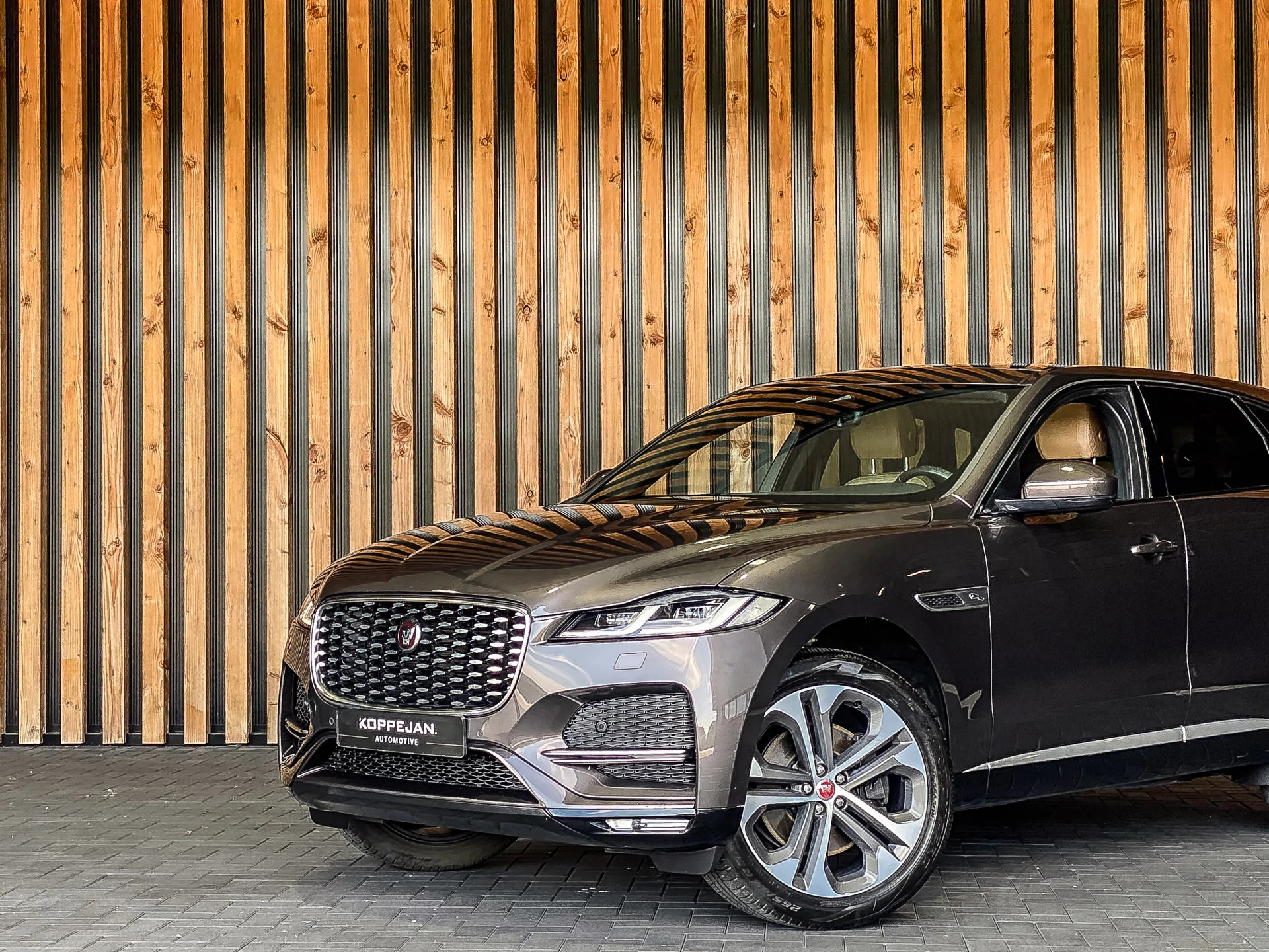 Jaguar F-PACE 2022 - 2.0 P400e S 400PK PHEV afbeelding 30
