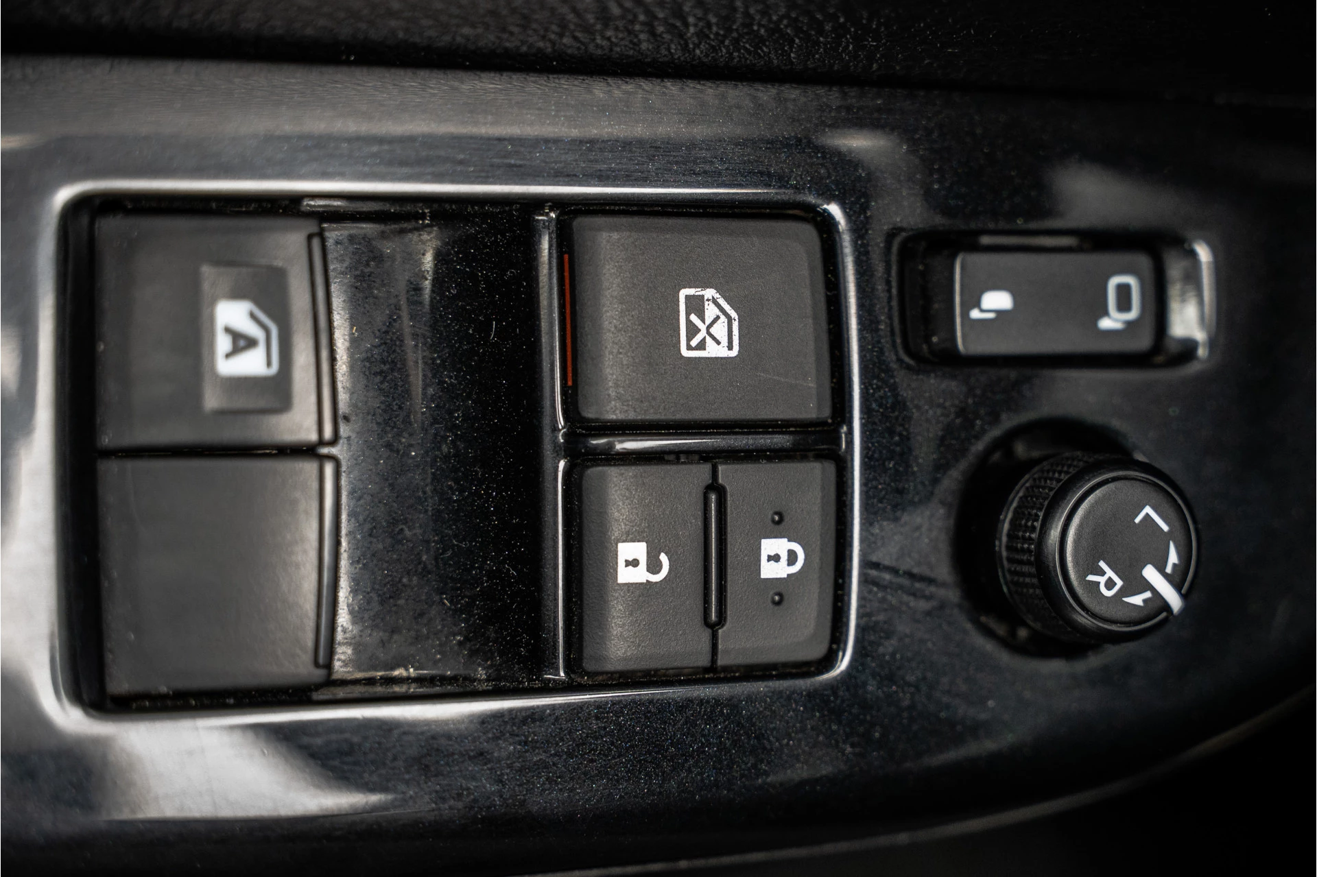 Toyota Hilux 2020 - 2.4 D 4WD | 150 PK | LED | Camera | Cruise | Navi | Climatronic | Trekhaak immagine 23
