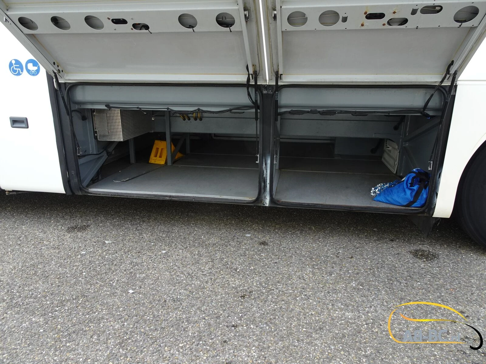 Mercedes-Benz Intouro 49 Seats Liftbus EURO 6 2016 afbeelding 18
