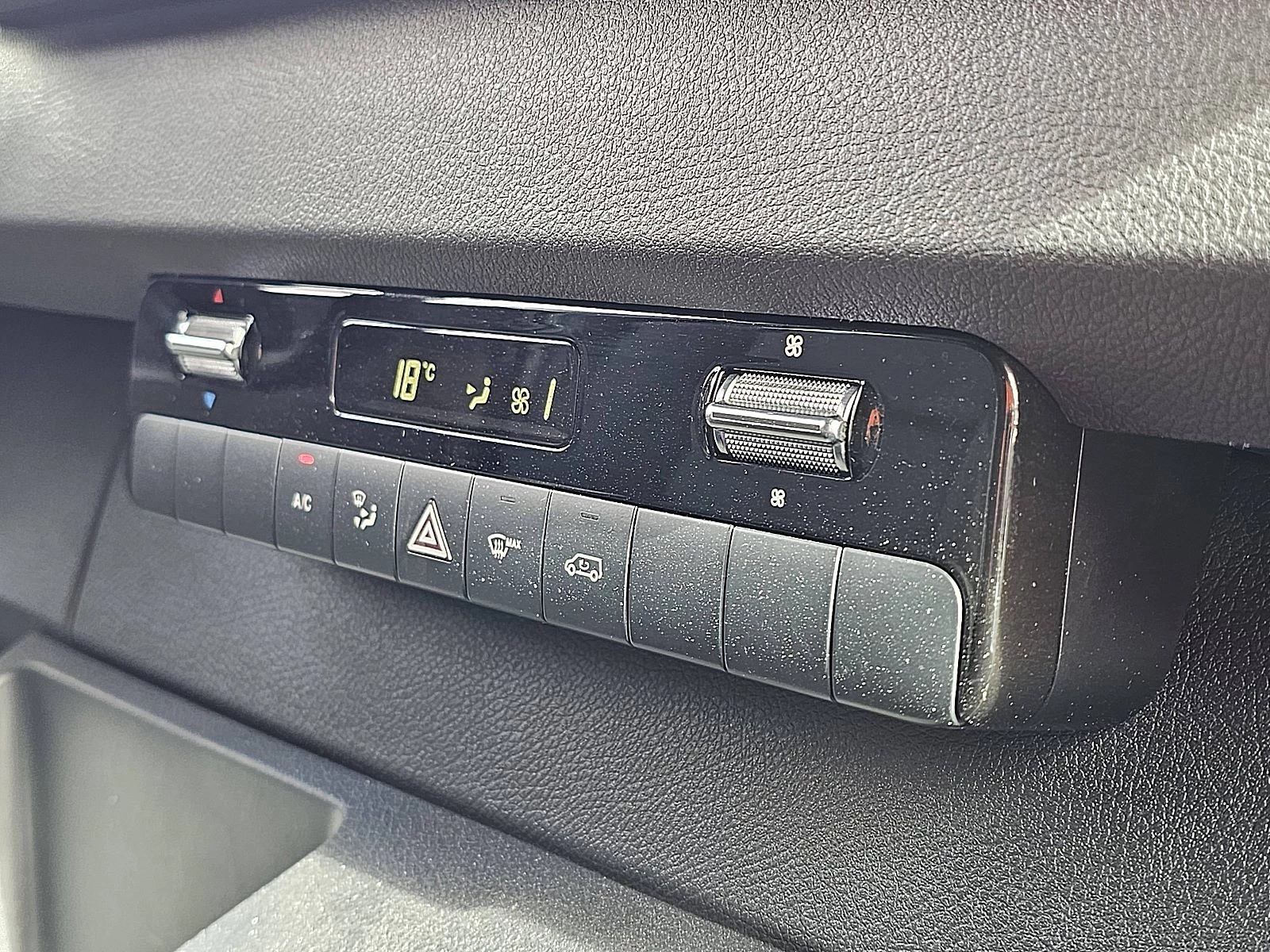 Mercedes-Benz Sprinter 2021 - 319 obrázek 11
