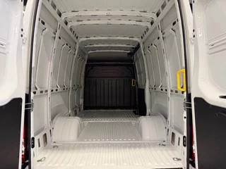 Iveco Daily 2024 - 35C21L2H2 Automaat Airco Cruisecontrol Trekhaak NIEUW BPM VRIJ image 7
