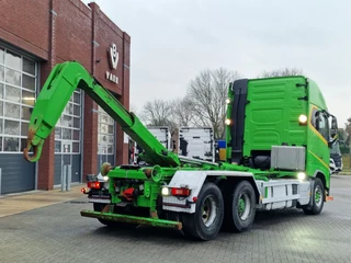 Volvo FH 2015 - 16.750 Globetrotter XL 6x2 - 20T Multilift Hooklift - Retarder - HUB reduction - Full air obrazek 35