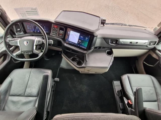 Scania S 2024 - S500 NGS Highline 4x2 - New dashboard - Full spec - Retarder - Full air - Leather imagem 17