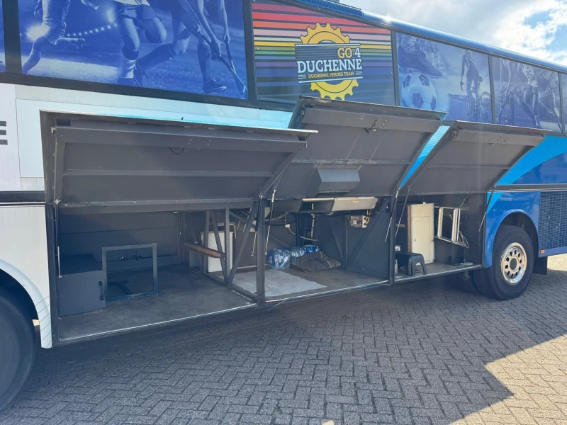 Bova - FHD 12-290 / 24 PERSONEN / PARTY BUS / VIP BUS afbeelding 9