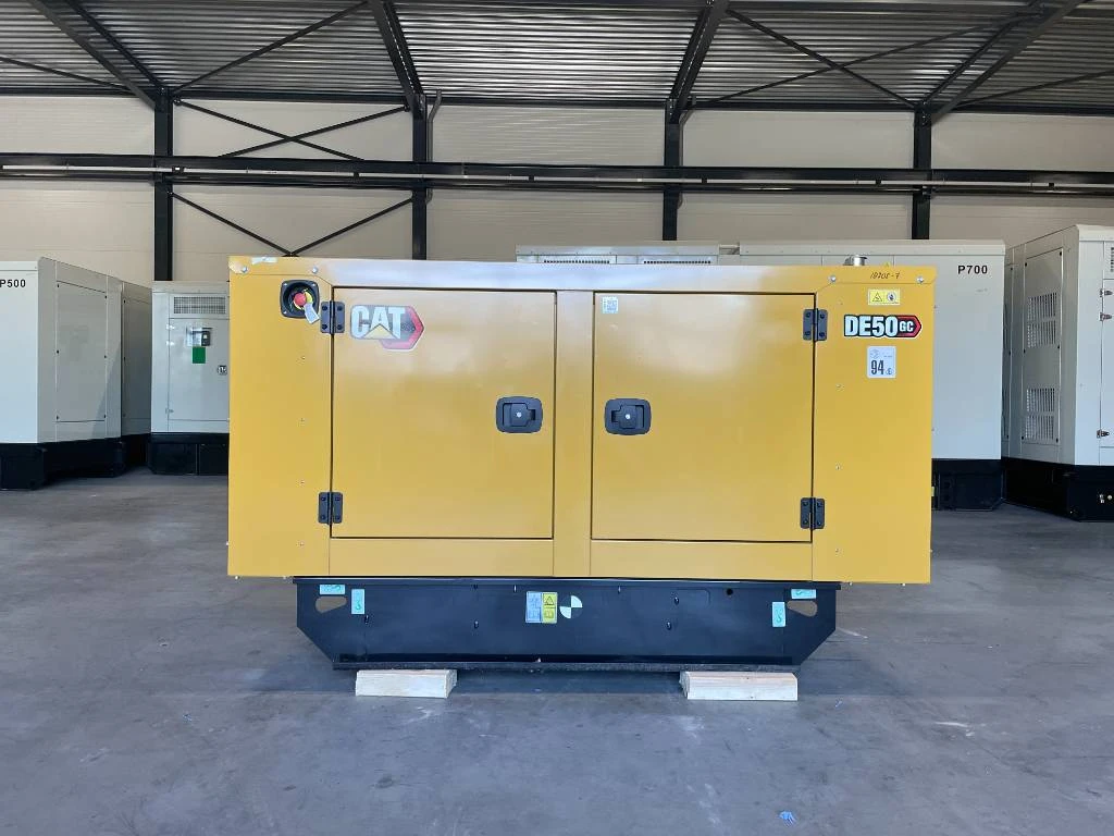 Cat 2025 - DE50GC - 50 kVA Stand-by Generator Set - DPX-18205 imagem 1