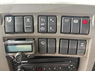 Renault Premium 2009 - N/A image 37