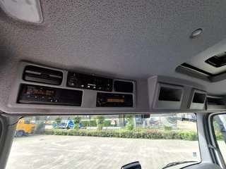 Mercedes-Benz Atego 2020 - 1523 / THERMOKING T560R / 201691 KM / LAMBERET ISOLATED COOLBOX 7MTR / PLATFORM 1500KG / TUV:06-11-2026 / TOP CONDITION / AUTOMATIC / EURO-6 / 2020 obrazek 28