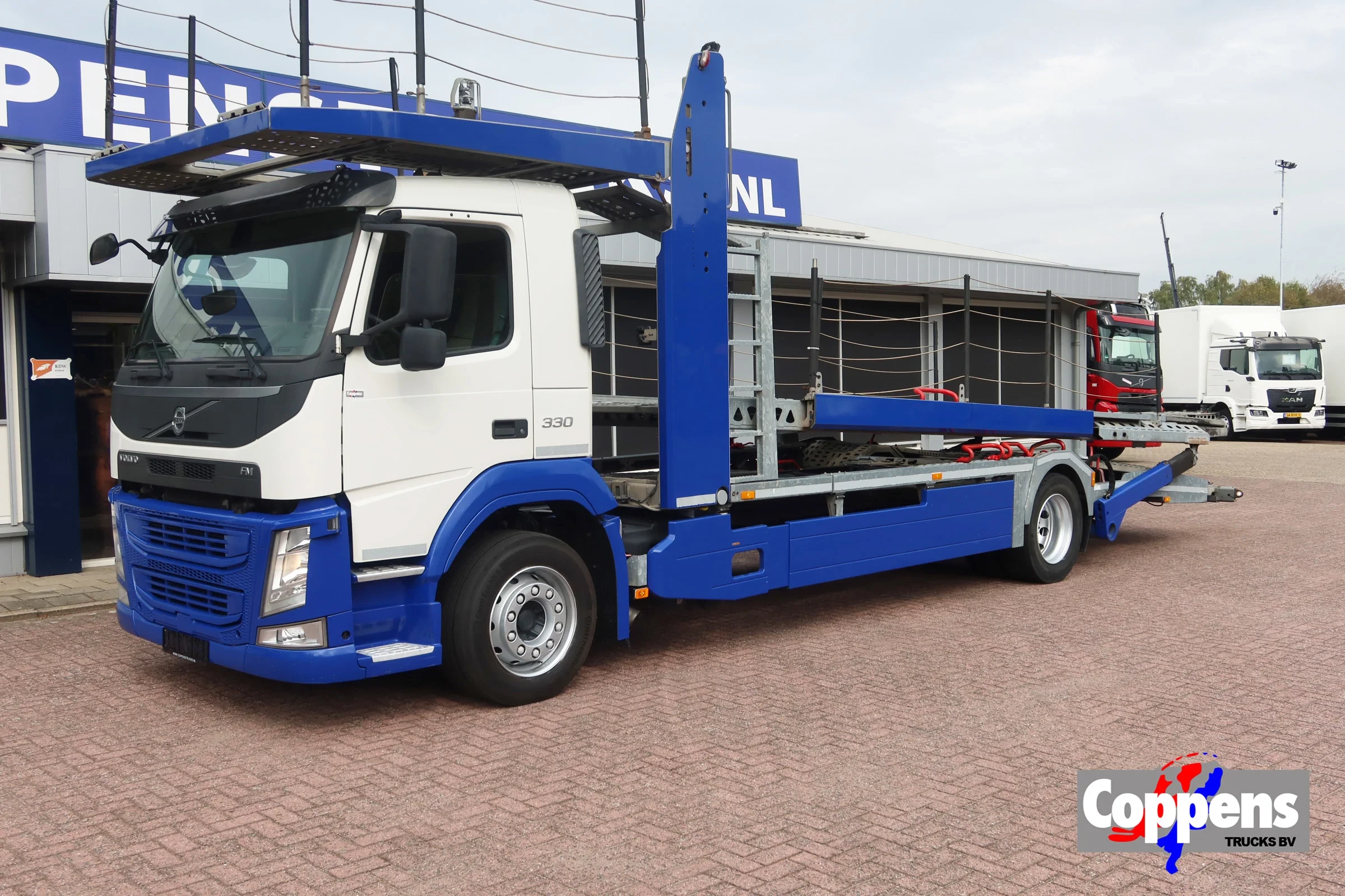 Volvo FM 330 2019 - 5 car transporter KASSBOHRER, 4x2 afbeelding 1