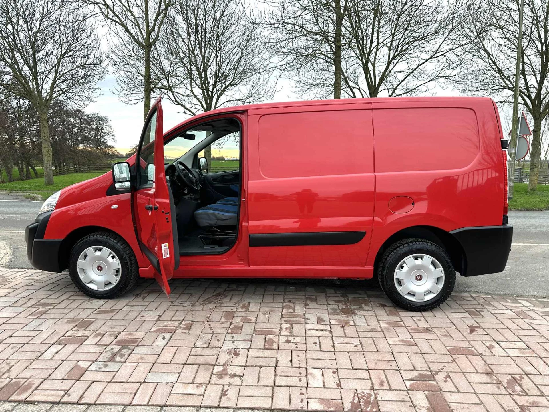 Fiat Scudo 2015 - 10 2.0 MultiJet KH1 SX 128 PK!!! 102.033 KM.!!! AIRCO/CRUISE afbeelding 13
