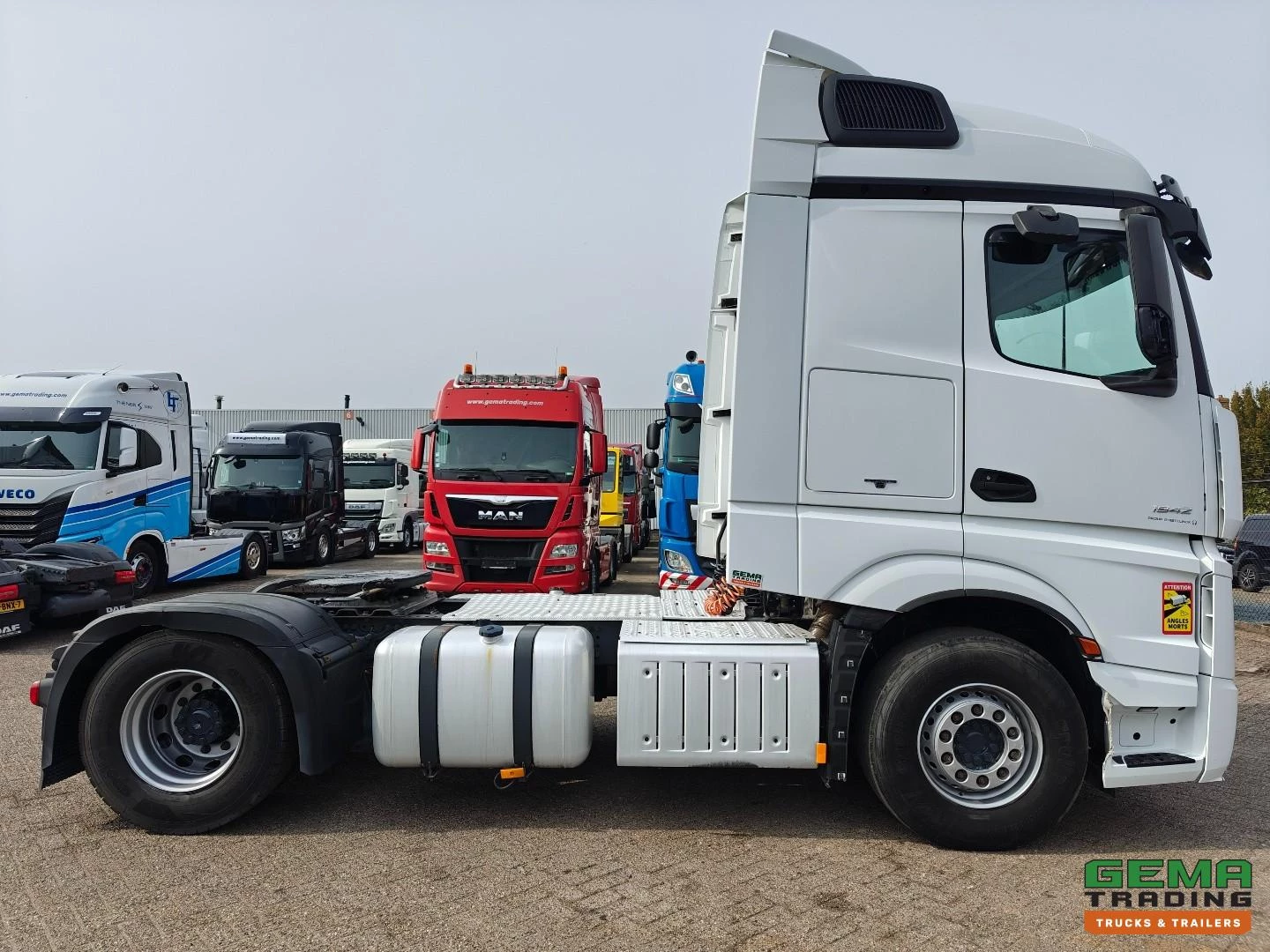 Mercedes-Benz Actros 2013 - 1942 image 9