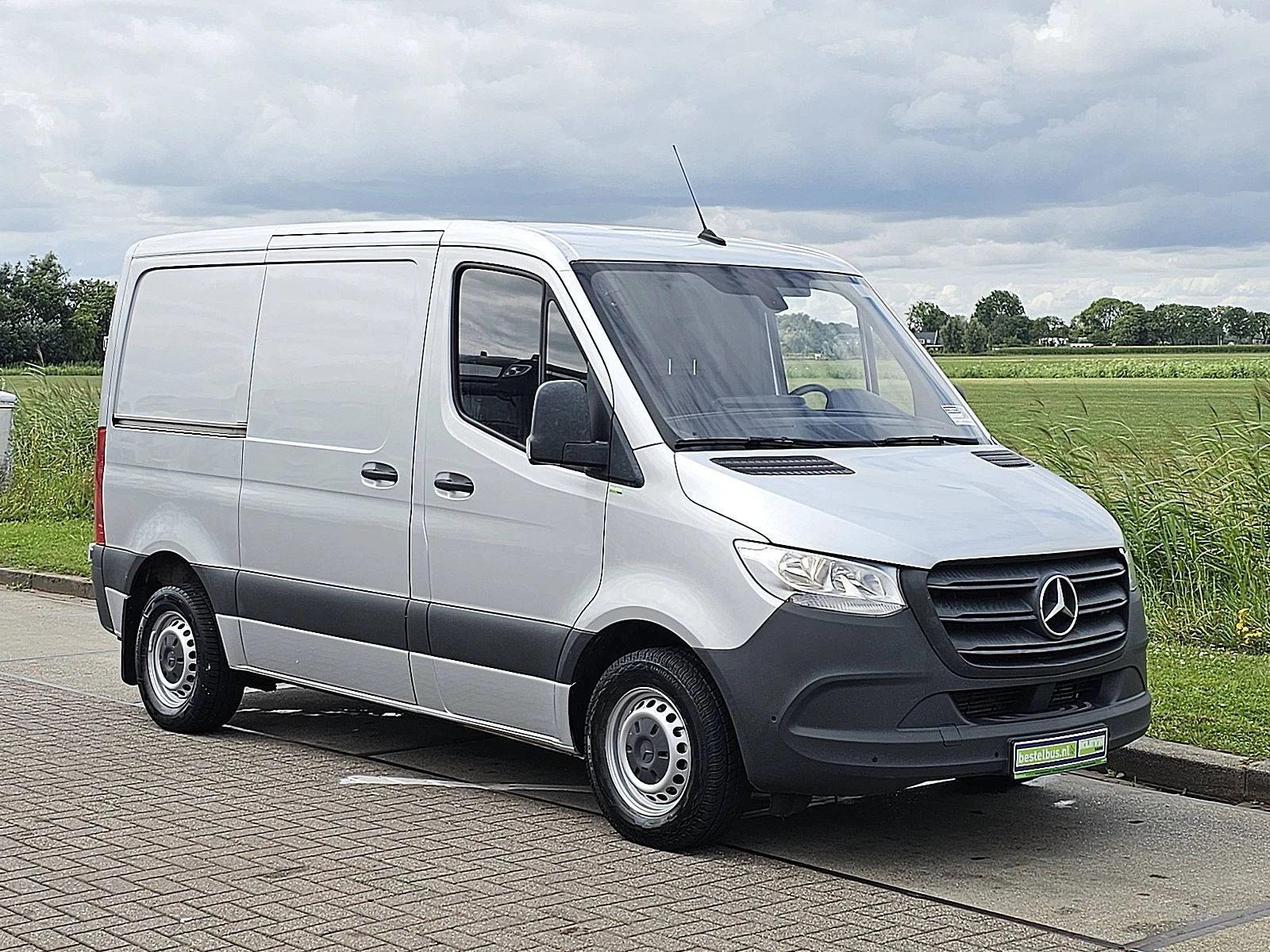 Mercedes-Benz Sprinter 2020 - 311 imagem 5