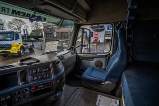 Volvo FH 2008 - 480-6x2+ HYDR. -EURO 5 image 16