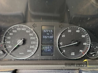 Mercedes-Benz C-Class 2006 - Combi 230 Classic / kombi zdjecie 20