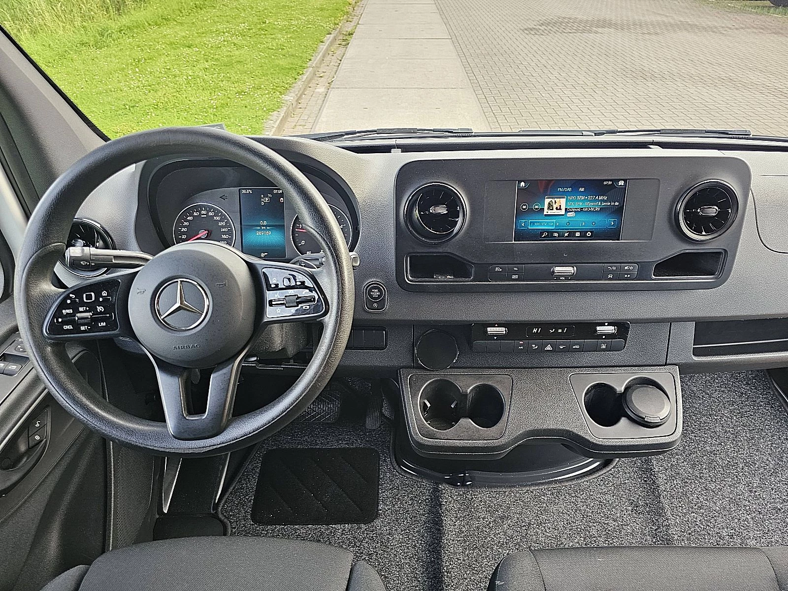 Mercedes-Benz Sprinter 2021 - 317 obrázek 8