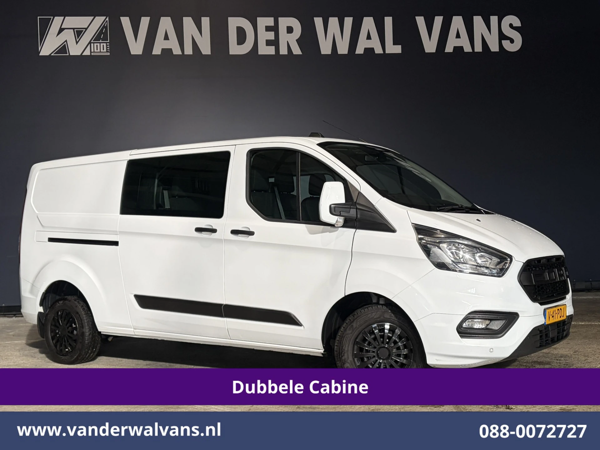 Ford Transit Custom 2021 - 2.0 TDCI 131pk L2H1 Dubbele Cabine Euro6 Airco | 6-Zits | Navigatie | LED | Apple Carplay | Cruisecontrol afbeelding 1