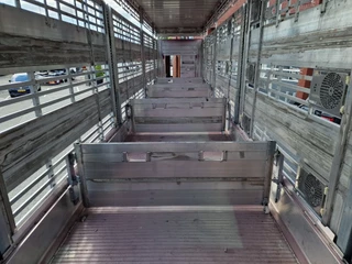 Pezzaioli N/A 2025 - New - 3 deck livestock 100M2 - Water & Ventilation - Lifting floors - Lifting roof - NEW 2025 obrazek 14