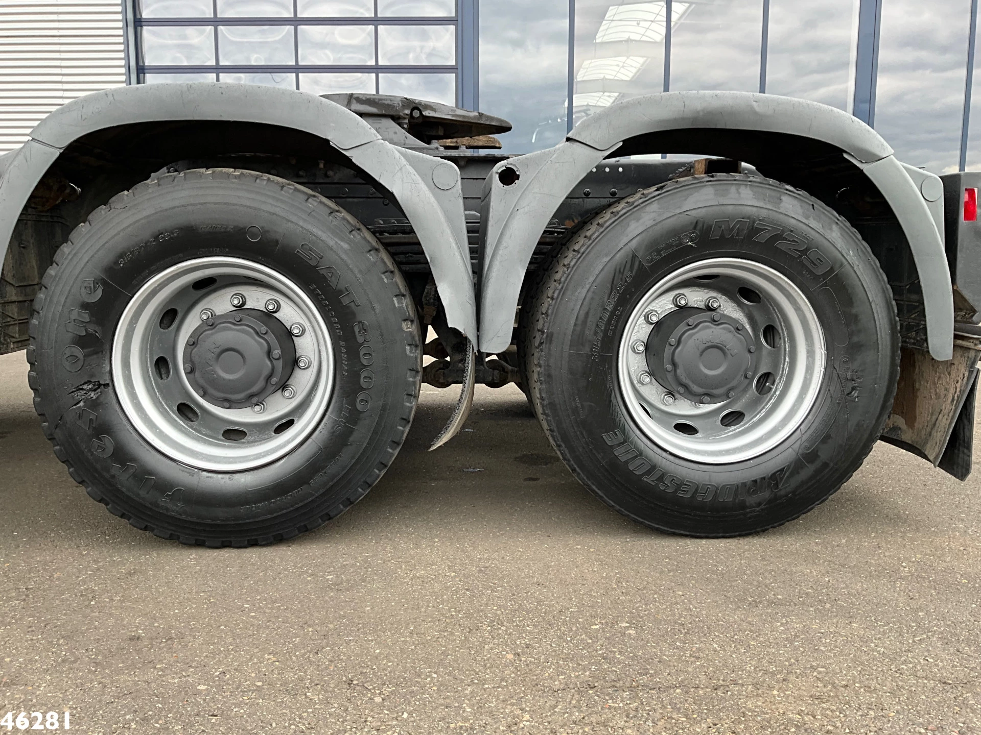 MAN TGA 2007 - 33.440 6x4 Manual Full steel Kipper 12m³ Just 205.947 km! image 18