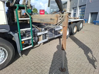 Volvo FM13-400 2007 - / 8X4 / AJK HOOK 25TON / CRANE HMF 1560 K3 / ROTATOR / LIFT+LENKACHSE / AIRCO / MANUAL / EURO-4 / 2007 bild 6
