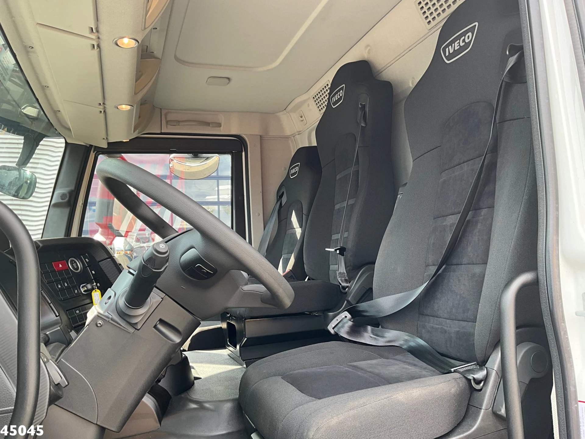 Iveco Stralis 2024 - AD200X36 Huisvuilwagen Chassis NEW & UNUSED! image 10