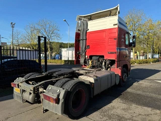 Volvo FH 2002 - 12.460 4X2 SPOILERS EURO 3 MANUAL image 5