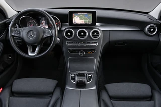 Mercedes-Benz C-Class 2017 - 180 AUT9 Avantgarde NIGHT PAKKET NAVI CAMERA TREKHAAK image 2 thumbnail