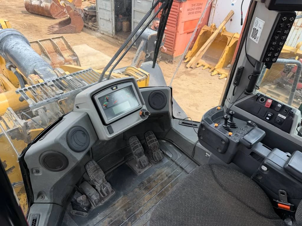 Cat 2019 - 972 M afbeelding 12