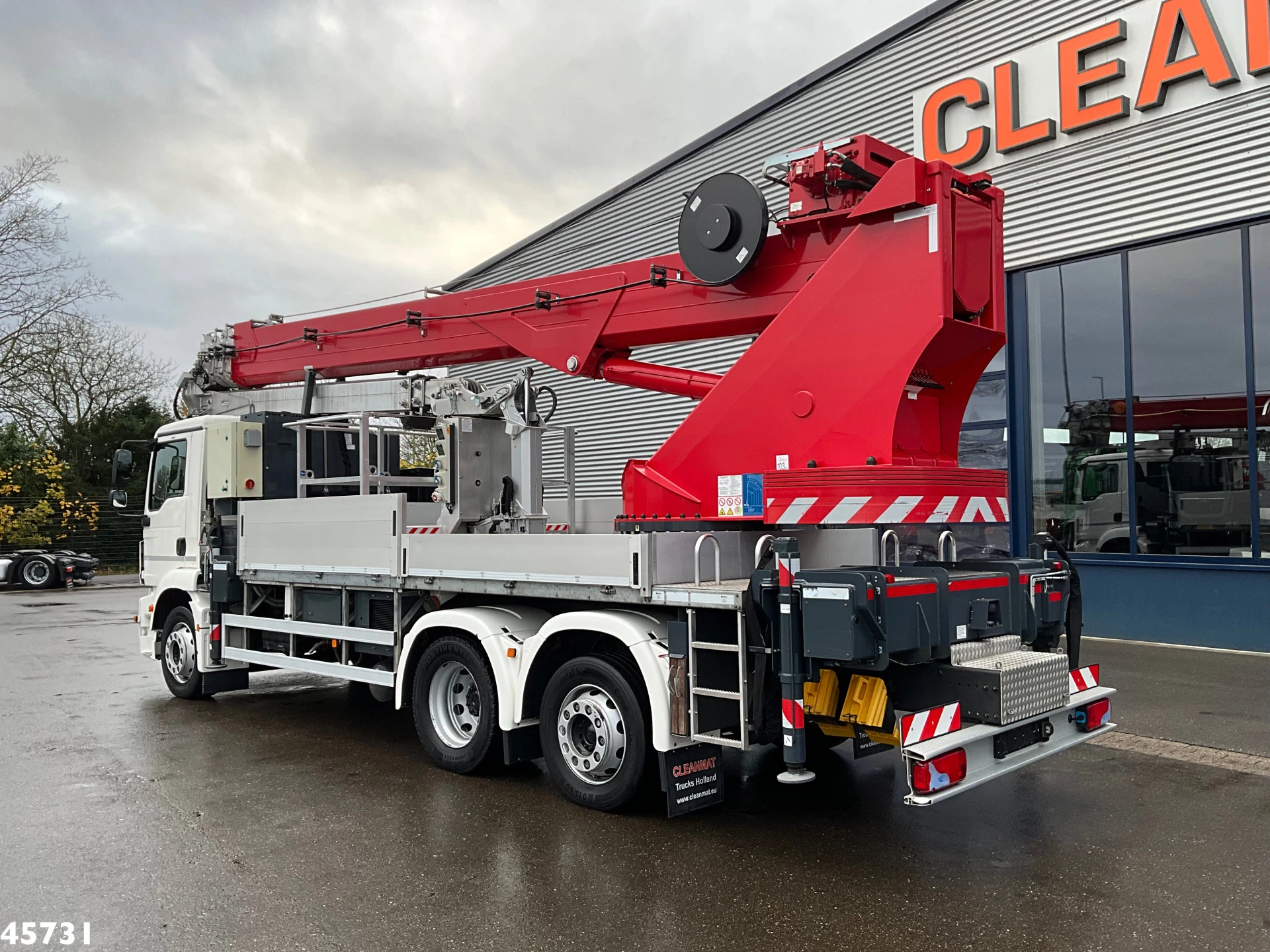 MAN TGM 2019 - 26.320 Euro 6 Bocker hoogwerker met Jib 46 meter Just 33.833 km! afbeelding 7