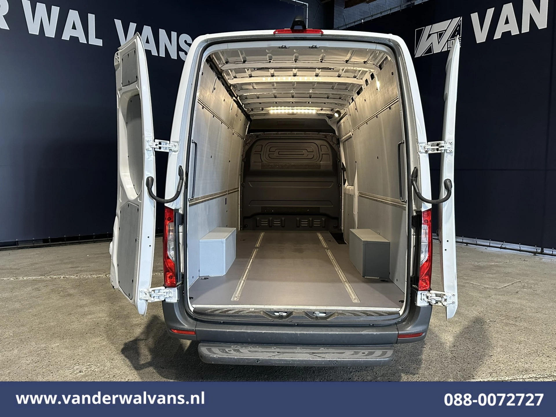 Mercedes-Benz Sprinter 2023 - 315 CDI 150pk L3H2 Euro6 Airco | 360 graden camera | Navigatie | Apple Carplay | Cruisecontrol obrázek 15