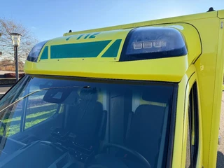 Mercedes-Benz Sprinter 2016 - 519CDI Special Ambulance Laadklep Automaat Airco Cruisecontrol V6 74000KM imagen 8