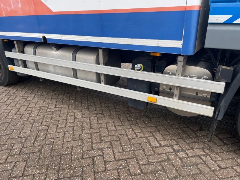 DAF 2008 - XF 105 410 EURO 5 SPACE CAB / MANUAL GEARBOX / DRIVING LESSONS obrázek 6