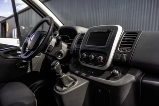 Renault Trafic 2019 - **dCi 95 T29 L2H1 | INCL BTW & BPM | 9-P | Navi | LED | Cruise | Airco | Euro 6** obrazek 2