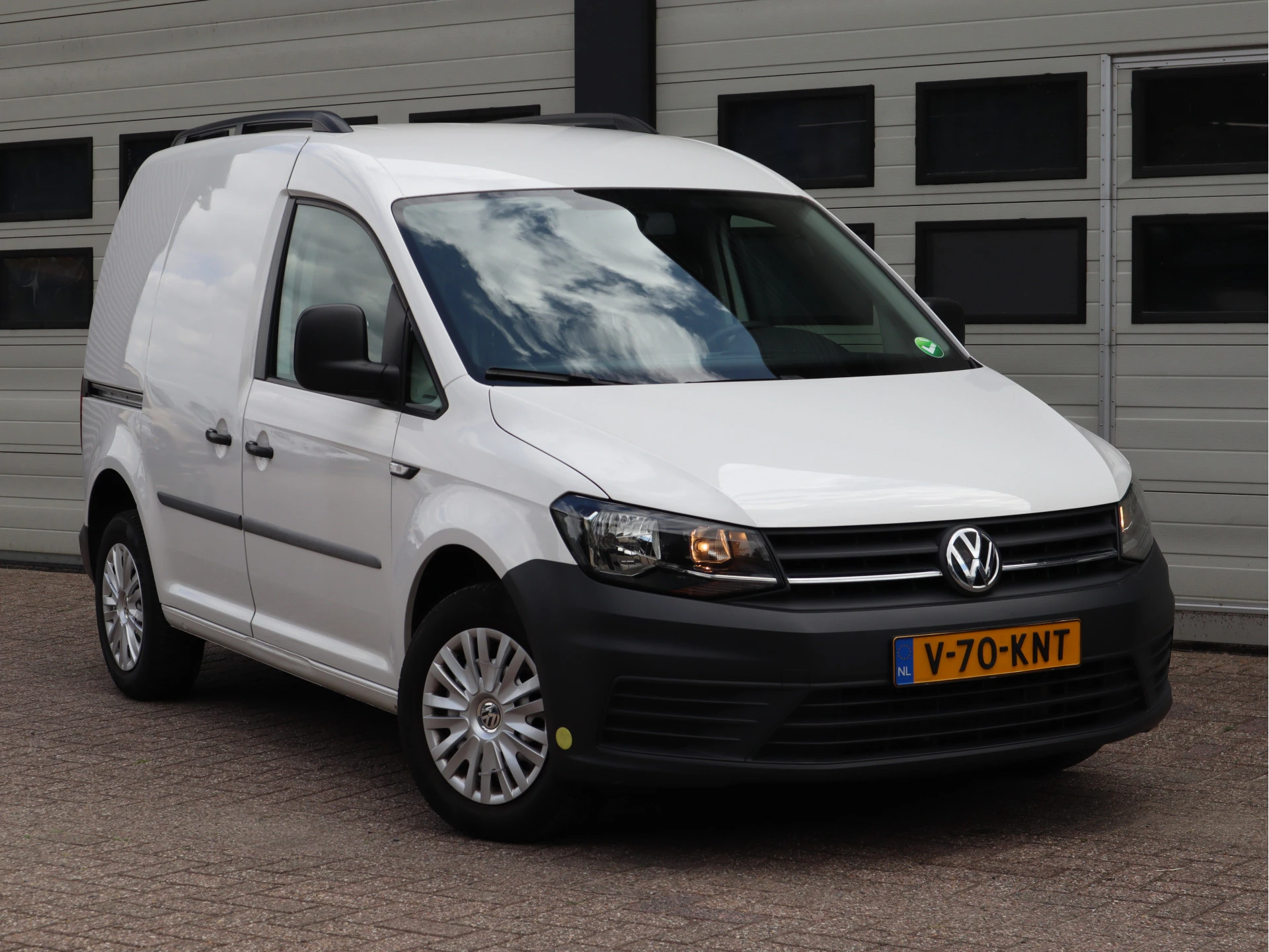 Volkswagen Caddy 2019 - 2.0 TDI 75 pk Euro 6 - Marge - Airco - Apple Carplay afbeelding 2