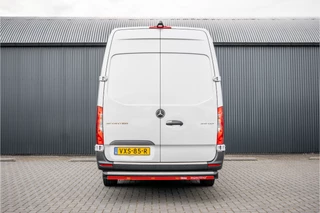 Mercedes-Benz Sprinter 2023 - 315 CDI RWD L3H2 | ZGAN | Automaat | 1e Eigenaar | Camera | Carplay | Cruise | Mbux | Climatronic image 8