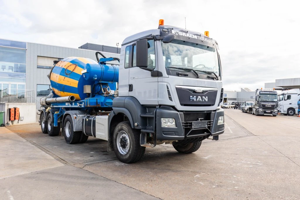 MAN TGS 2014 - 18.400 BLS-4X4+LIEBHERR 10M3(2018) afbeelding 3