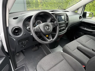 Mercedes-Benz eVito 2023 - 66 kWh / FULL ELECTRIC / SOH 93% / L2H1 / AUTOMAAT / BOTT INRICHTING / 1e EIG. / CAMERA / 3-ZITS / CRUISE image 12