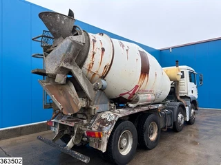 MAN TGA 2003 - 32 360 8x4, 8 m³, Manual transmission, Steel suspension image 4