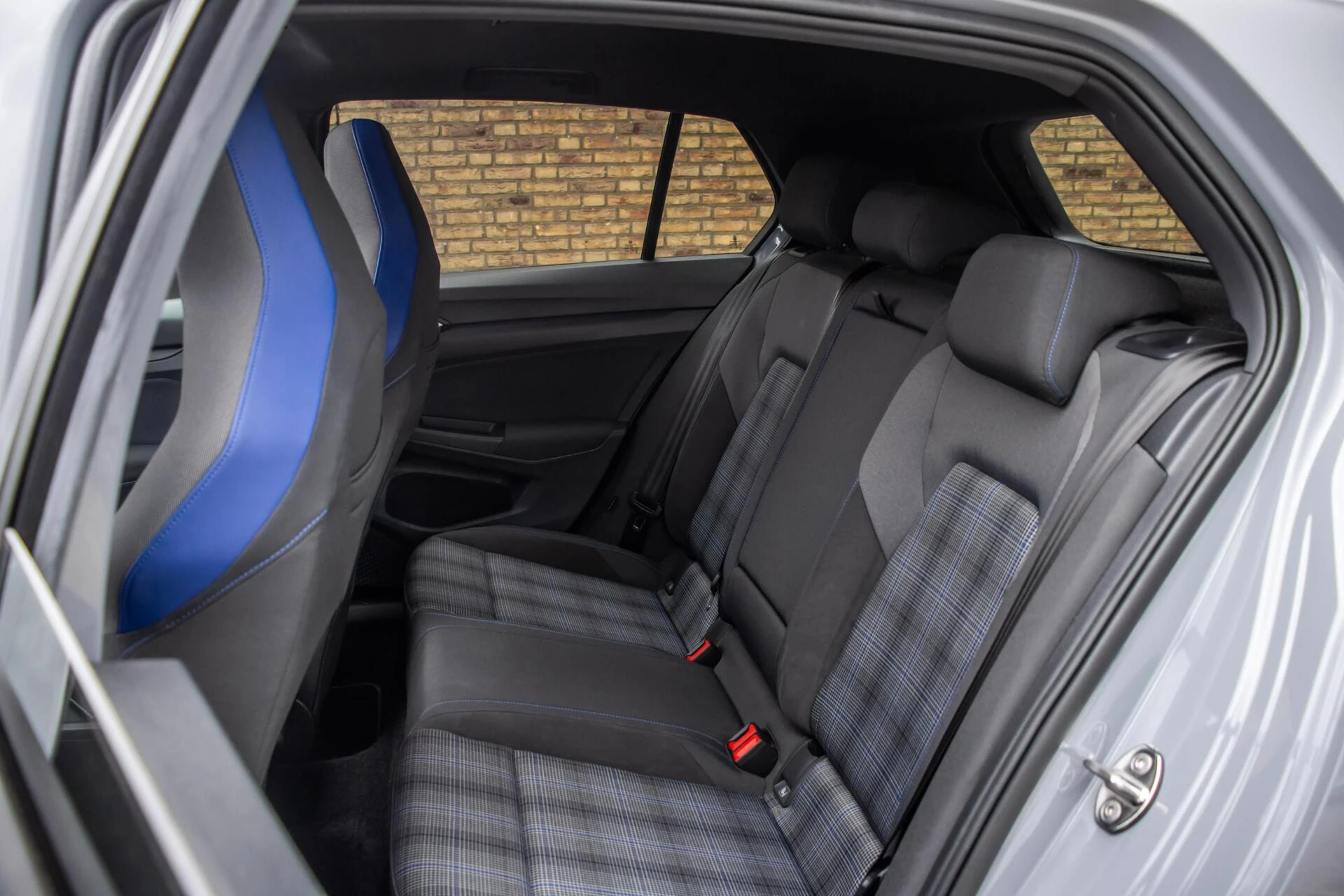 Volkswagen Golf 2020 - 1.4 eHybrid GTE, Pano, Head-Up, Ambient, ACC afbeelding 12