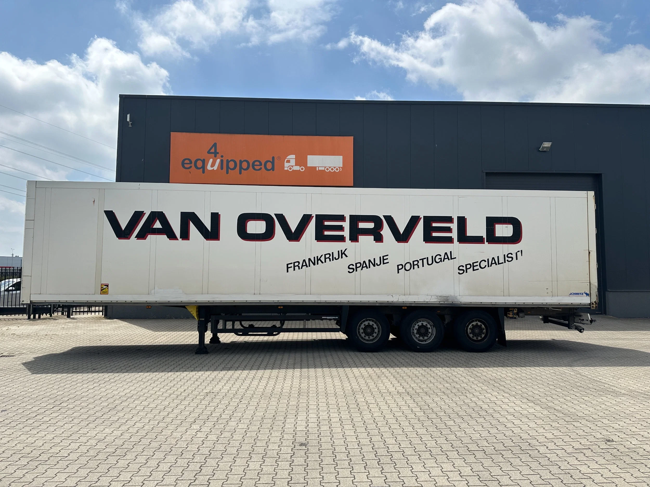Schmitz Cargobull 2008 - SKO24 / SAF DISC / 2x LIFTAXLE / GALVANIZED / NL-TRAILER / DAMAGED obrázek 2