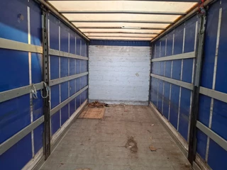 Scania P 2015 - P280 / CURTAIN SAILS / PLATFORM / FRIDGE / NAVI / AUTOMATIC / EURO-6 / 2015 image 9